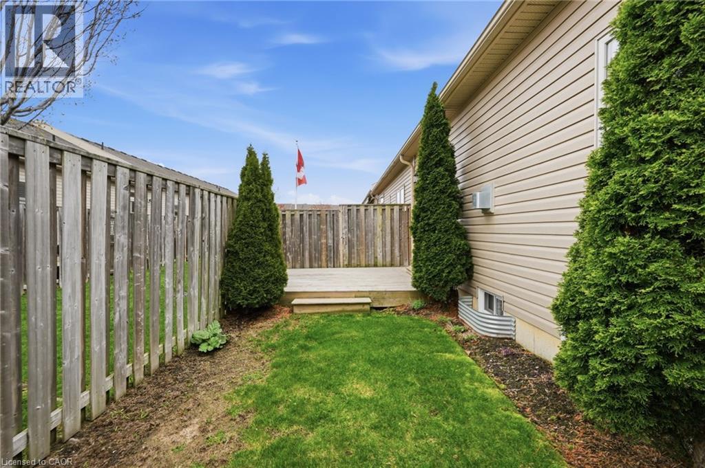 3 ECKER Lane, Binbrook, Ontario, L0R1C0 — Photo 45