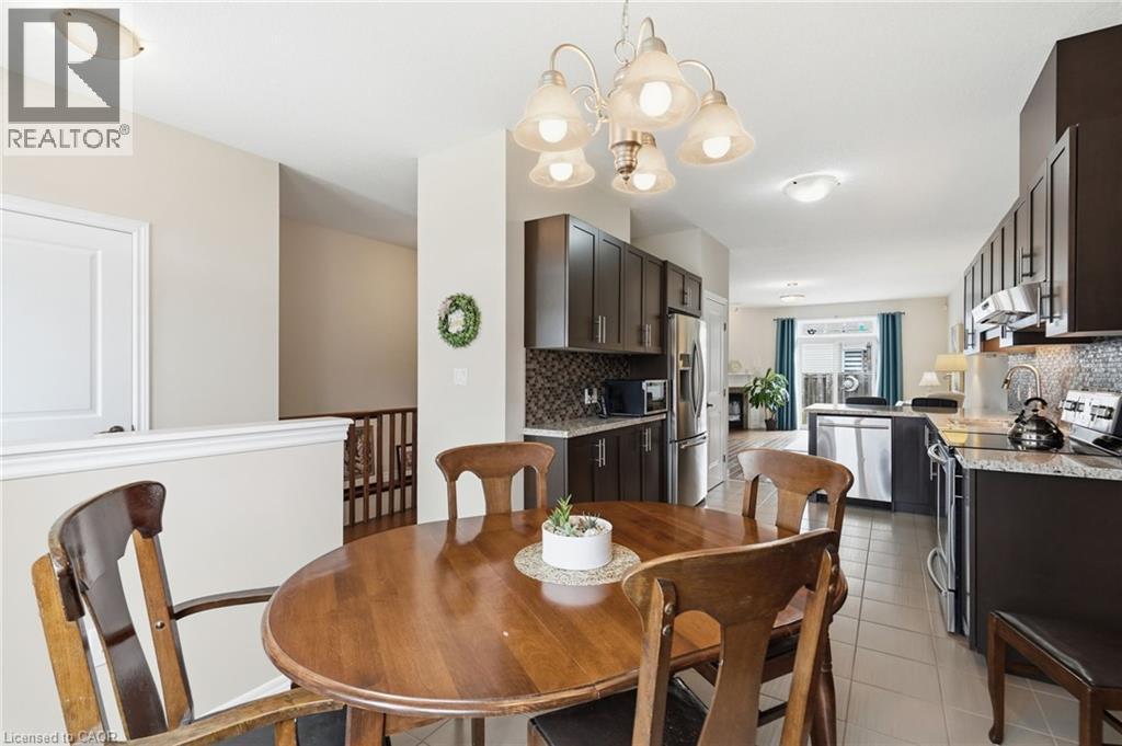 3 ECKER Lane, Binbrook, Ontario, L0R1C0 — Photo 8