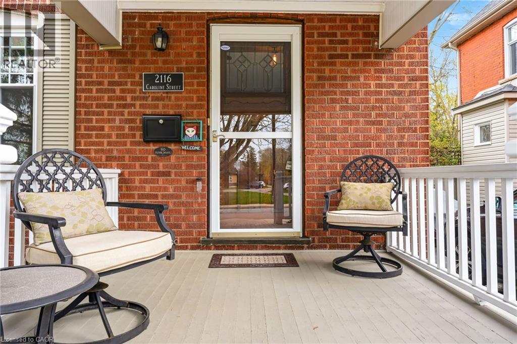2116 CAROLINE Street, Burlington, Ontario, L7R1L8 — Photo 3