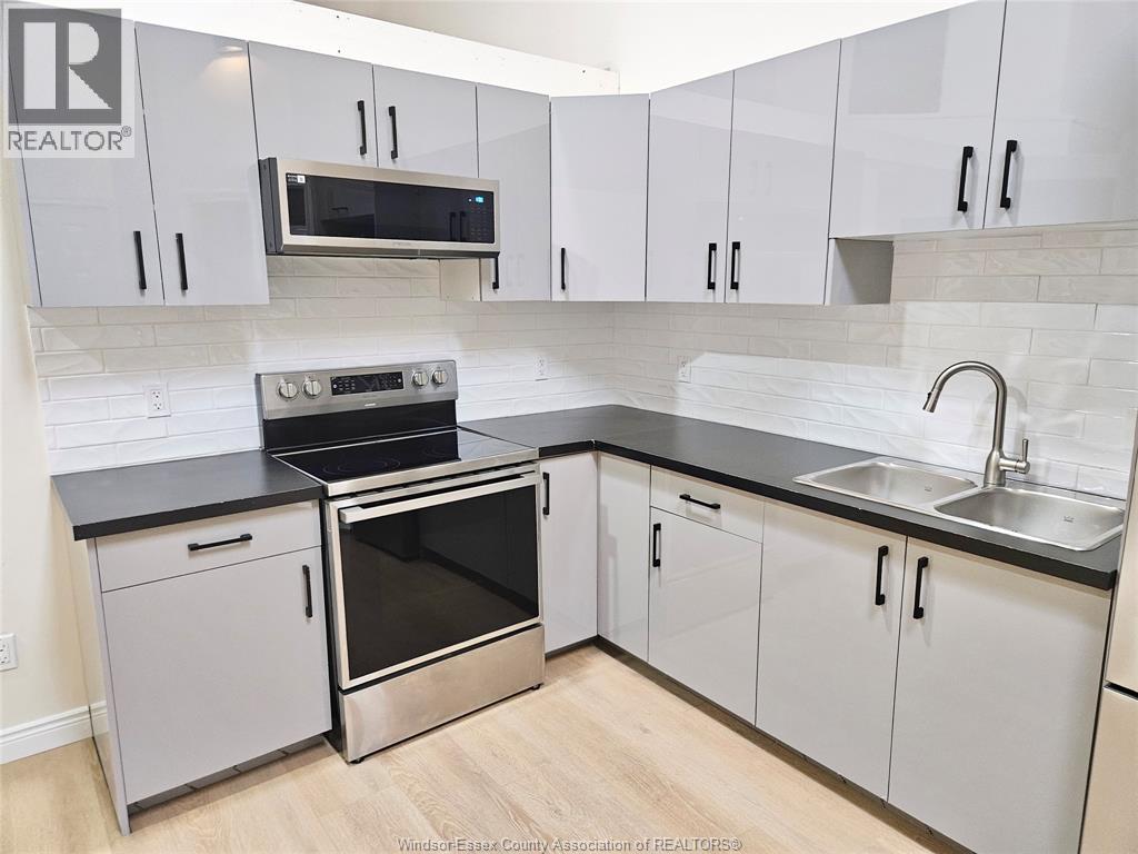 3216 MANCHESTER ROAD Unit# 2, Windsor, Ontario, N9C1X9 — Photo 4