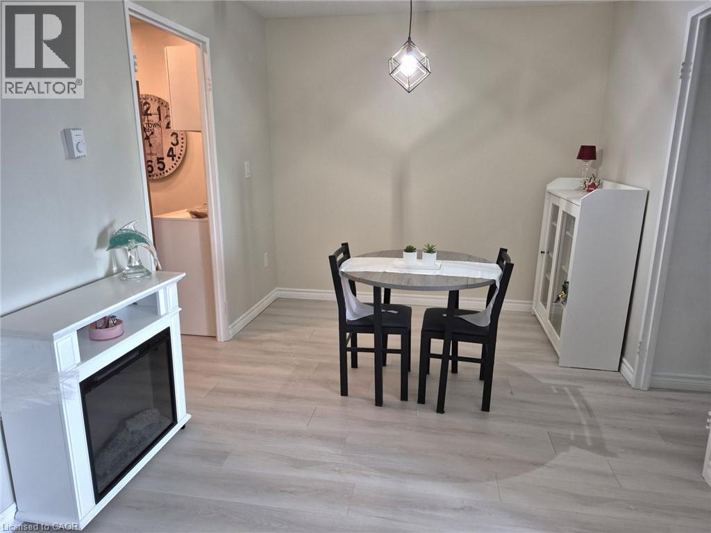 36 HAYHURST Road Unit# 334, Brantford, Ontario, N3R6Y9 — Photo 12