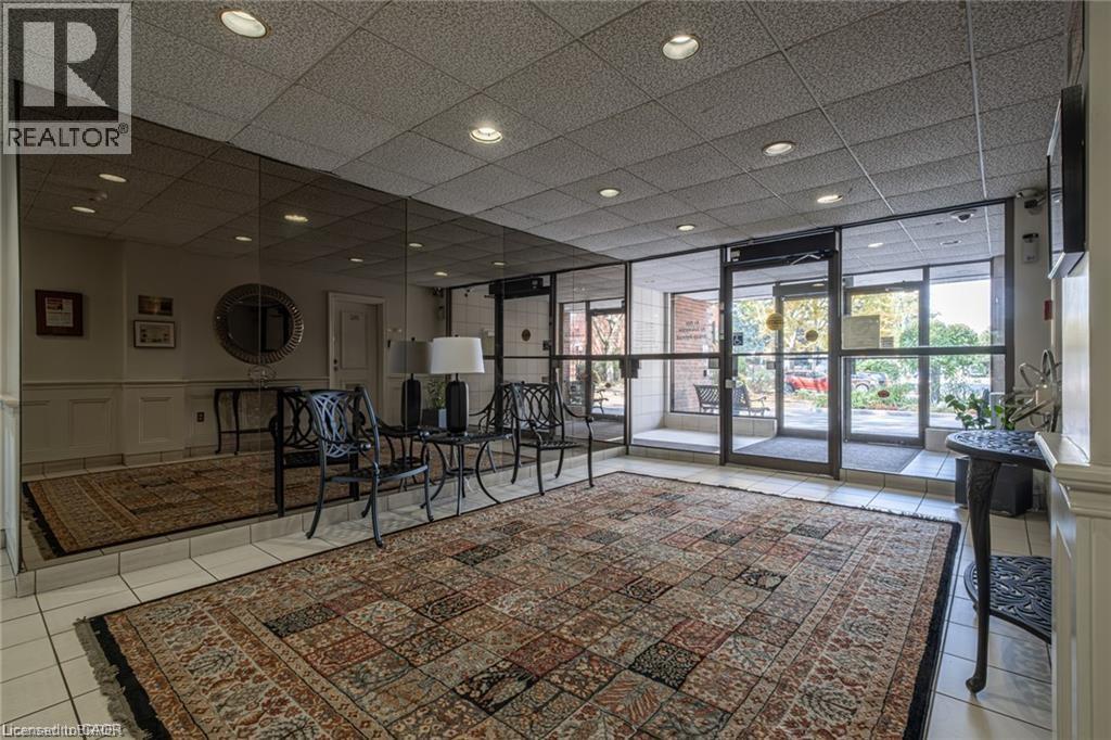 36 HAYHURST Road Unit# 334, Brantford, Ontario, N3R6Y9 — Photo 3