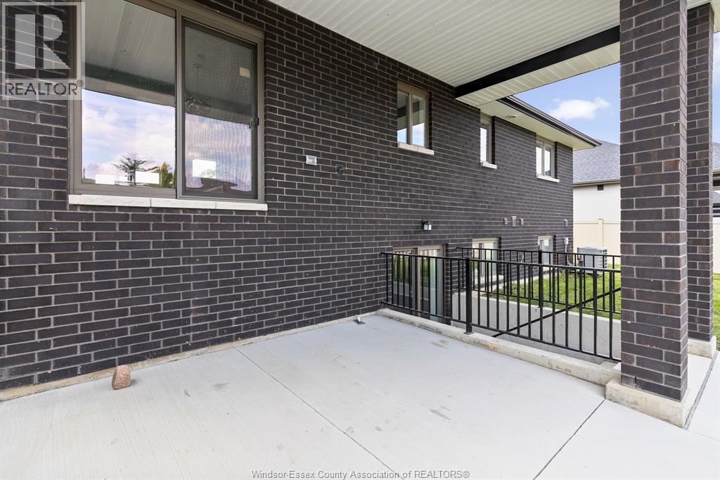 1114 CHATEAU, Windsor, Ontario, N8R0A6 — Photo 34