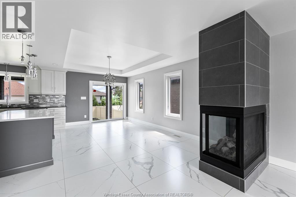 1114 CHATEAU, Windsor, Ontario, N8R0A6 — Photo 7