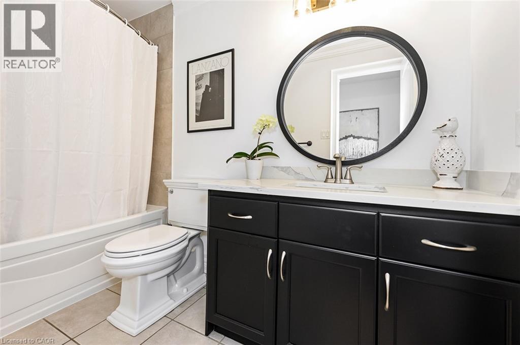 27 CARVER Drive, Binbrook, Ontario, L0R1C0 — Photo 23