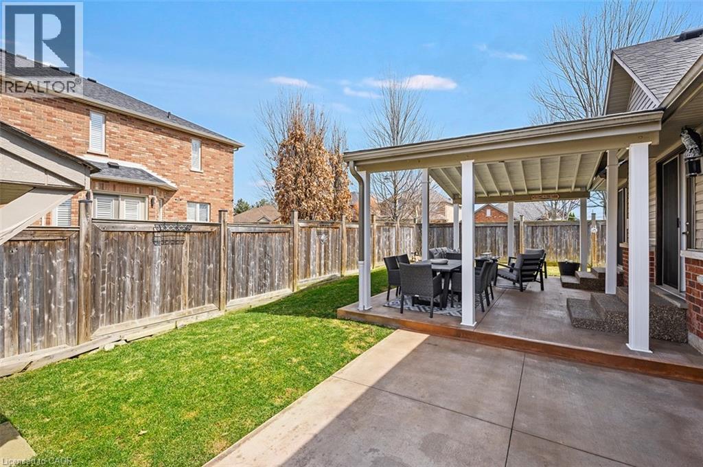 27 CARVER Drive, Binbrook, Ontario, L0R1C0 — Photo 39
