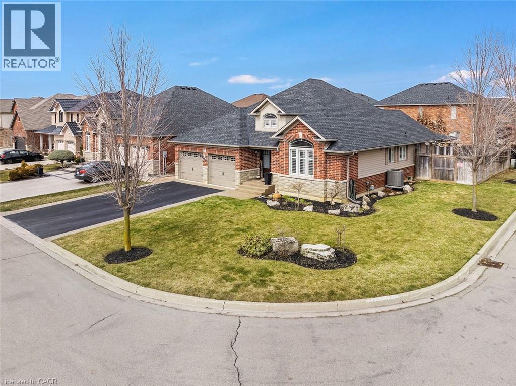 27 CARVER Drive, Binbrook, Ontario, L0R1C0 — Photo 43