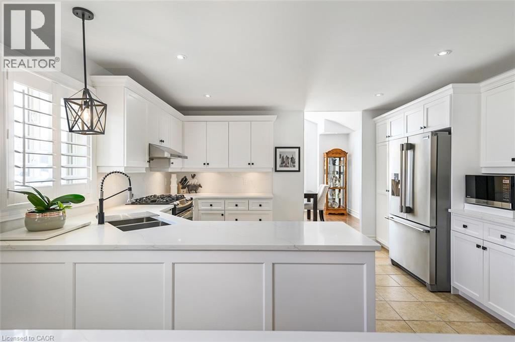 27 CARVER Drive, Binbrook, Ontario, L0R1C0 — Photo 7