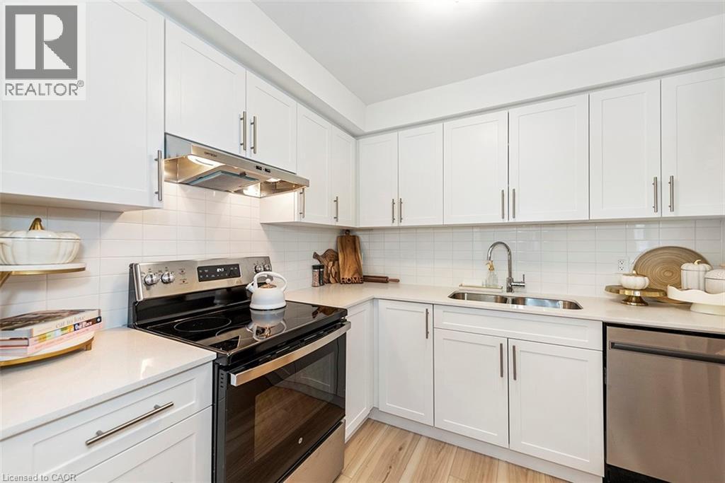56 & 58 DELAWANA Drive, Hamilton, Ontario, L8E1G4 — Photo 10