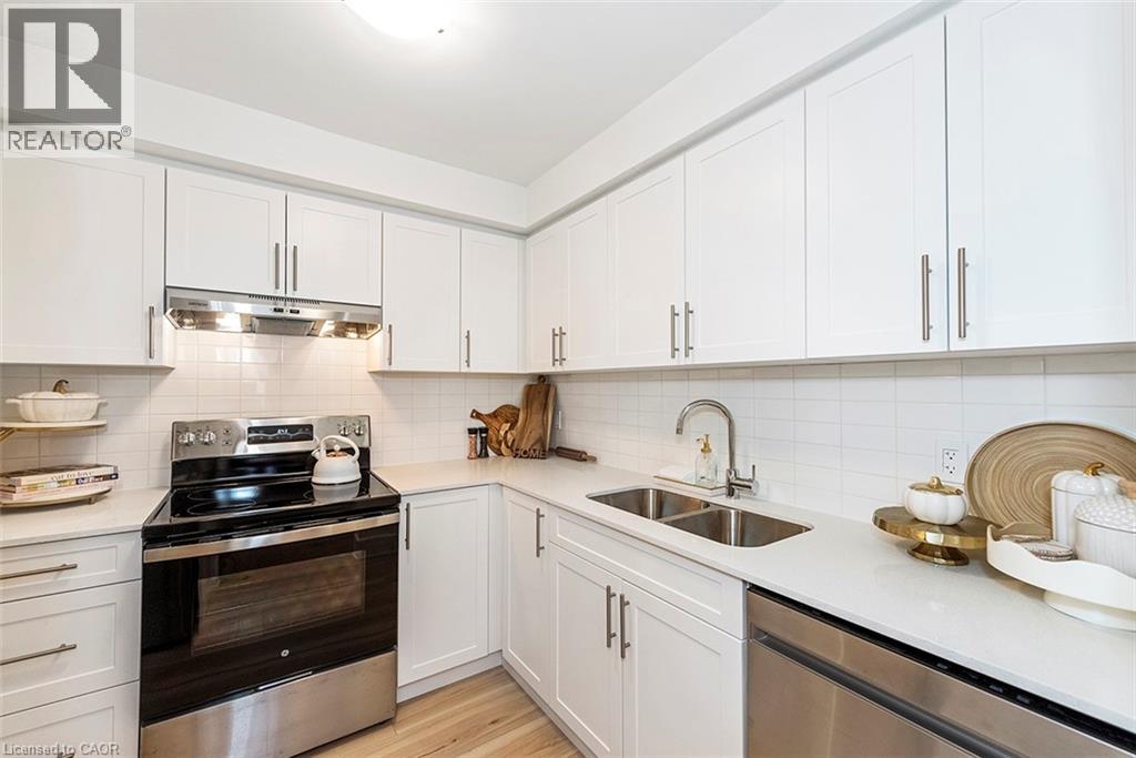 56 & 58 DELAWANA Drive, Hamilton, Ontario, L8E1G4 — Photo 9
