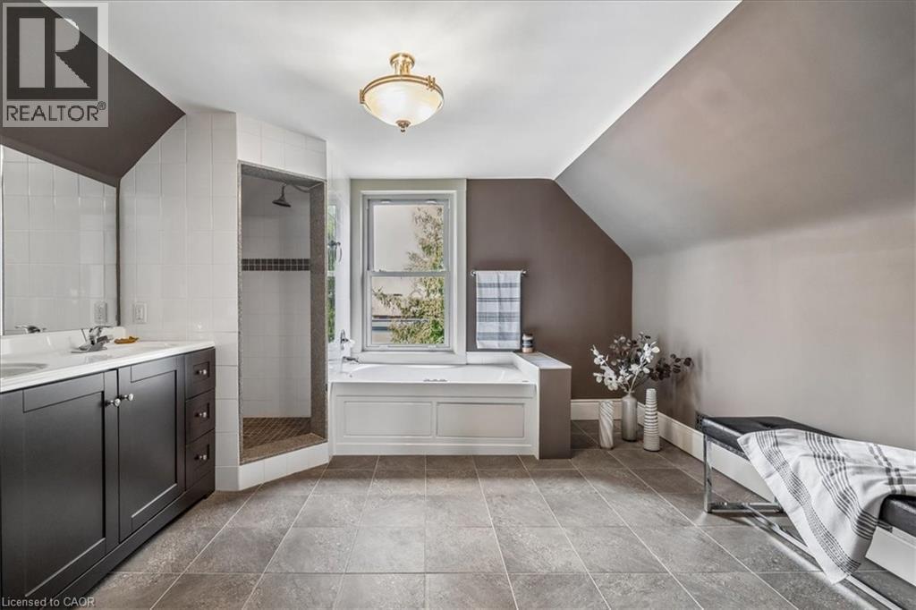 40 STANLEY Avenue, Hamilton, Ontario, L8P2L1 — Photo 30