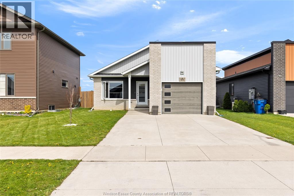 171 MOONSTONE, Chatham, Ontario, N7M0S1 — Photo 2