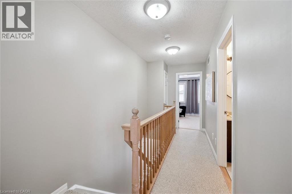 535 WINDFLOWER Crescent Unit# 54, Kitchener, Ontario, N2E4L7 — Photo 13