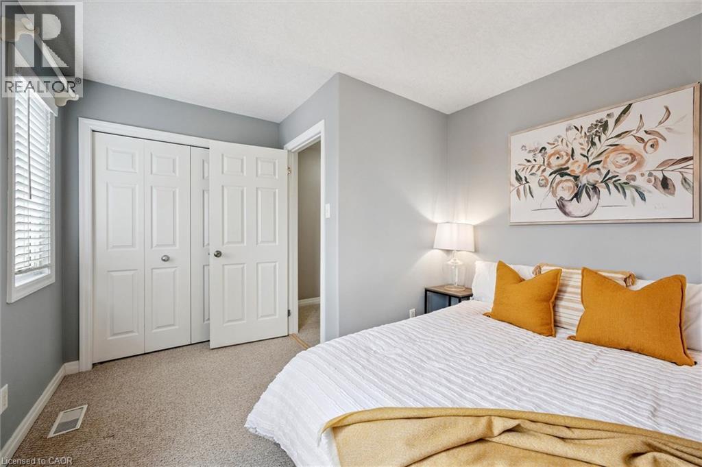 535 WINDFLOWER Crescent Unit# 54, Kitchener, Ontario, N2E4L7 — Photo 17