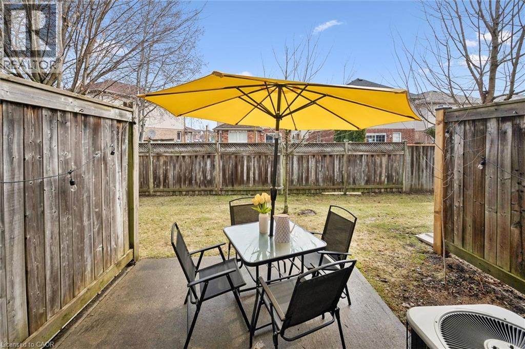 535 WINDFLOWER Crescent Unit# 54, Kitchener, Ontario, N2E4L7 — Photo 19