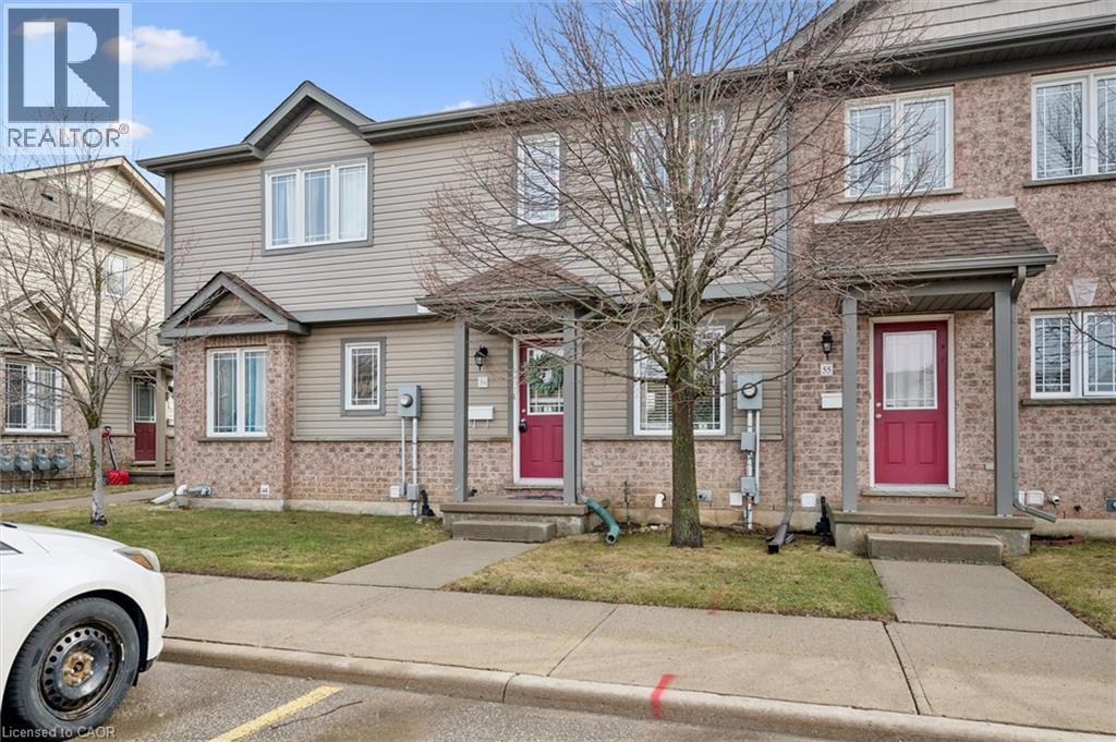 535 WINDFLOWER Crescent Unit# 54, Kitchener, Ontario, N2E4L7 — Photo 2