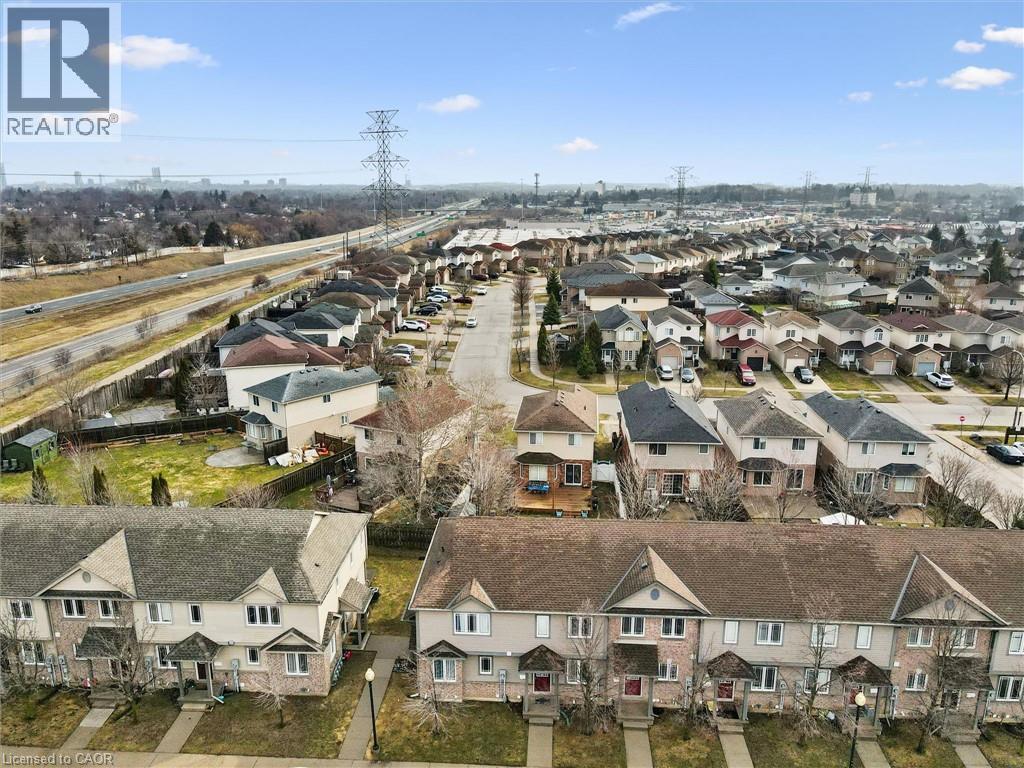 535 WINDFLOWER Crescent Unit# 54, Kitchener, Ontario, N2E4L7 — Photo 24