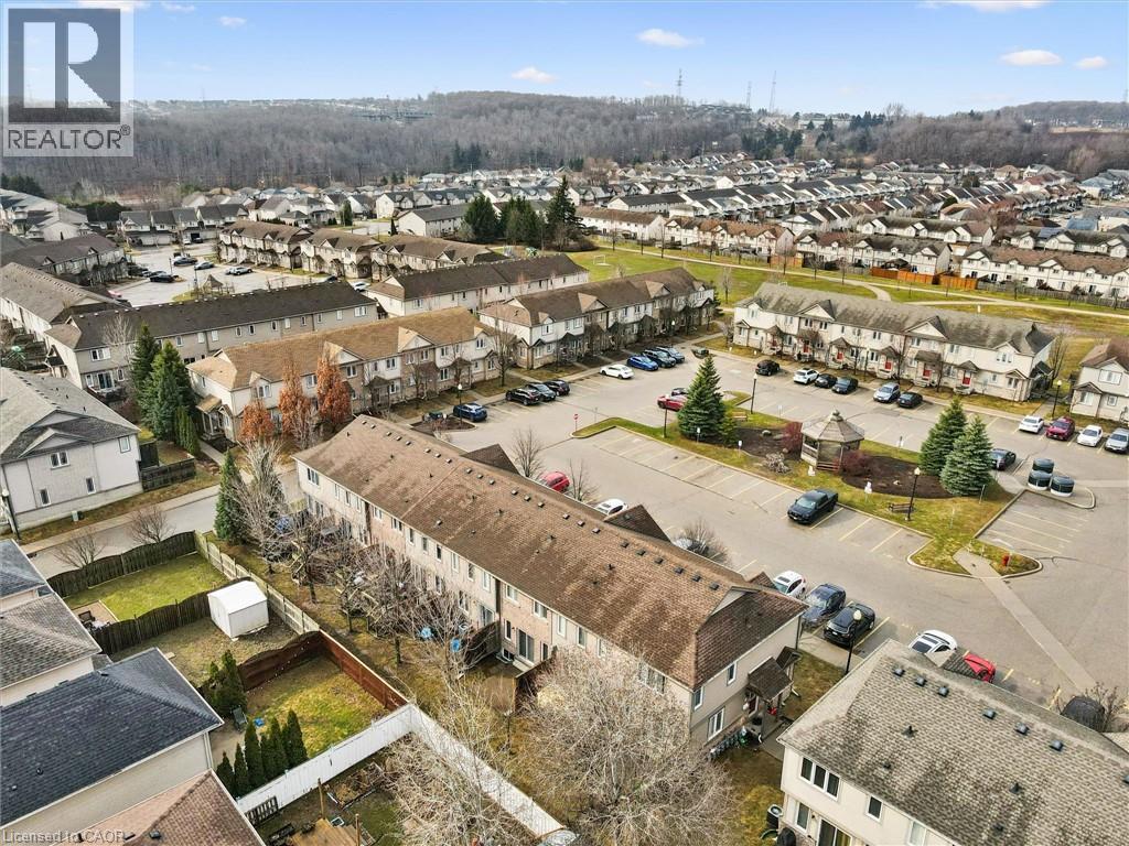 535 WINDFLOWER Crescent Unit# 54, Kitchener, Ontario, N2E4L7 — Photo 26