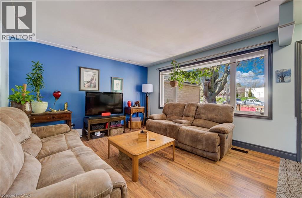 251 SHELDON Avenue N, Kitchener, Ontario, N2H3M9 — Photo 10