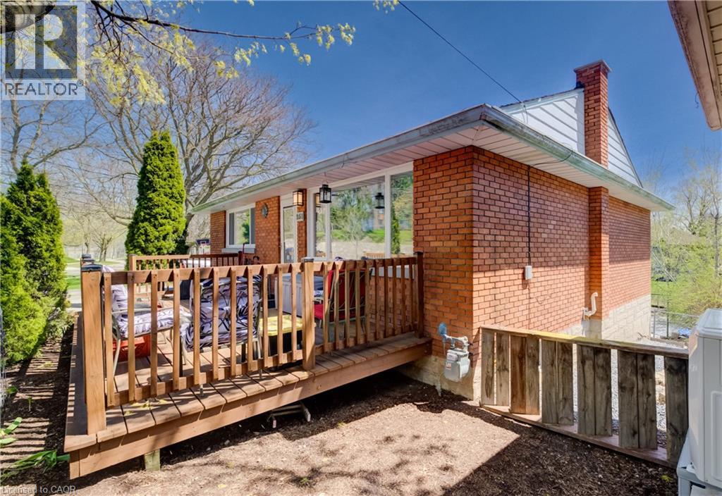 251 SHELDON Avenue N, Kitchener, Ontario, N2H3M9 — Photo 8