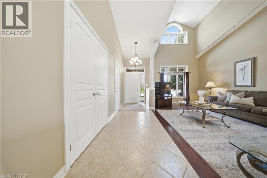 8684 MCGARRY Drive, Niagara Falls, Ontario, L2H3N7 — Photo 16
