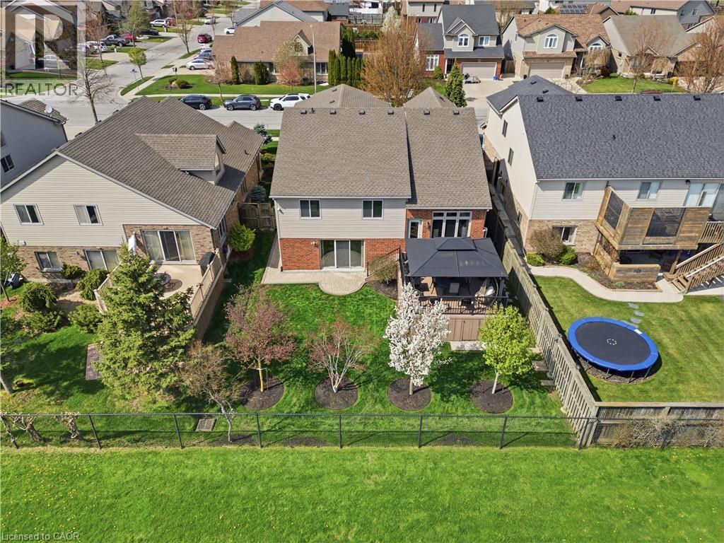 8684 MCGARRY Drive, Niagara Falls, Ontario, L2H3N7 — Photo 5