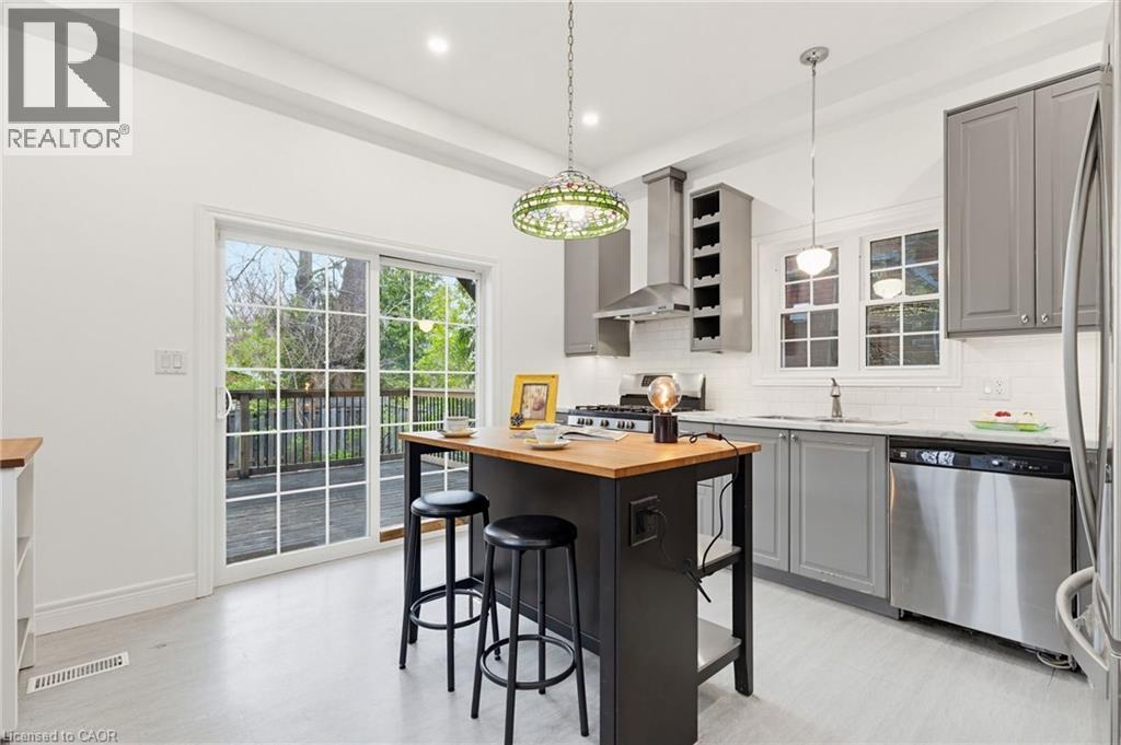 42 ERIE Avenue, Hamilton, Ontario, L8N2W6 — Photo 5