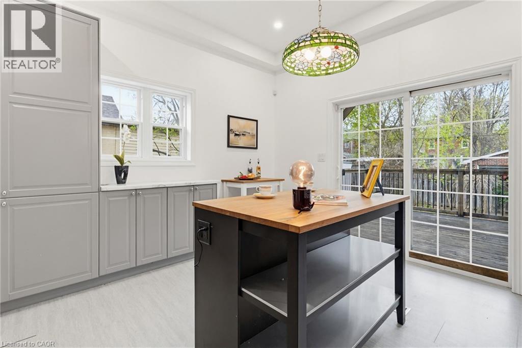 42 ERIE Avenue, Hamilton, Ontario, L8N2W6 — Photo 8