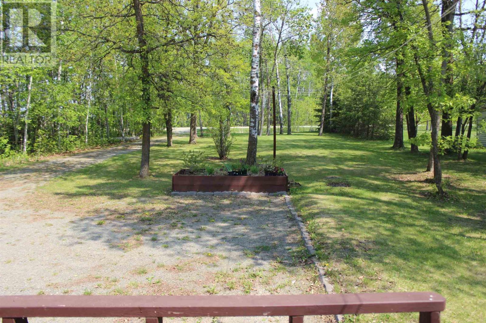51 GRANT DR, RAINY RIVER, Ontario, P0W1L0 — Photo 12