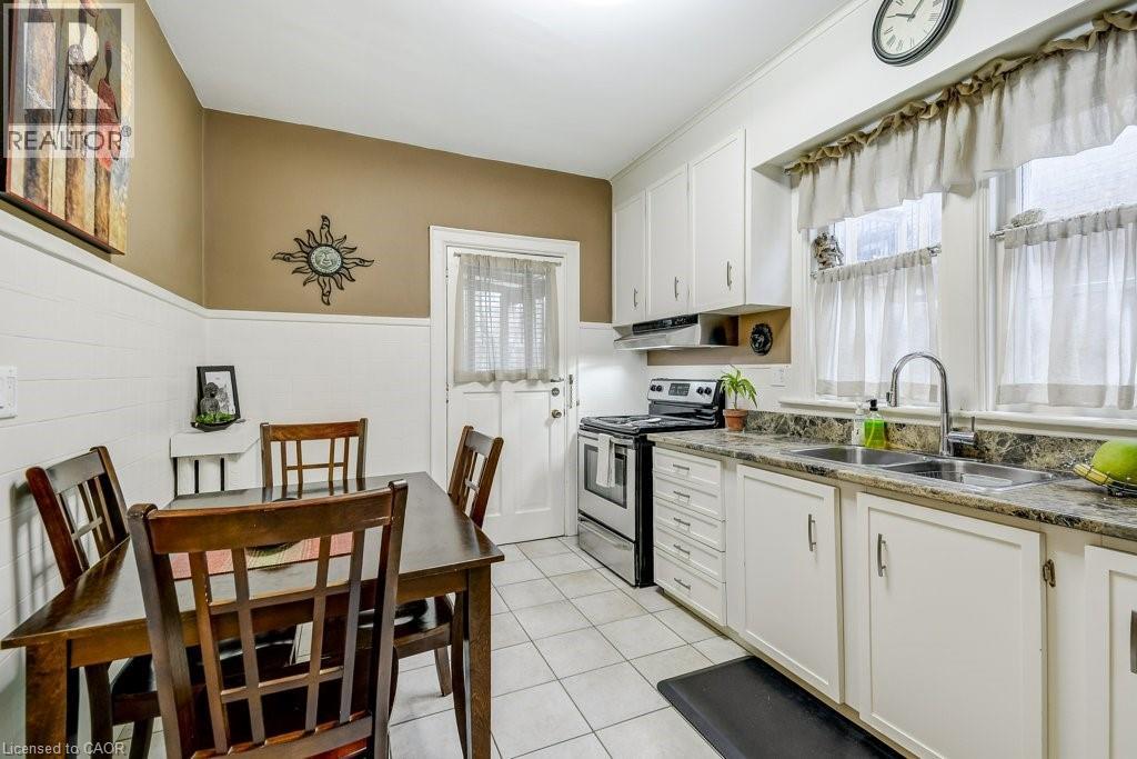 46 SHERMAN Avenue S, Hamilton, Ontario, L8M2P4 — Photo 17