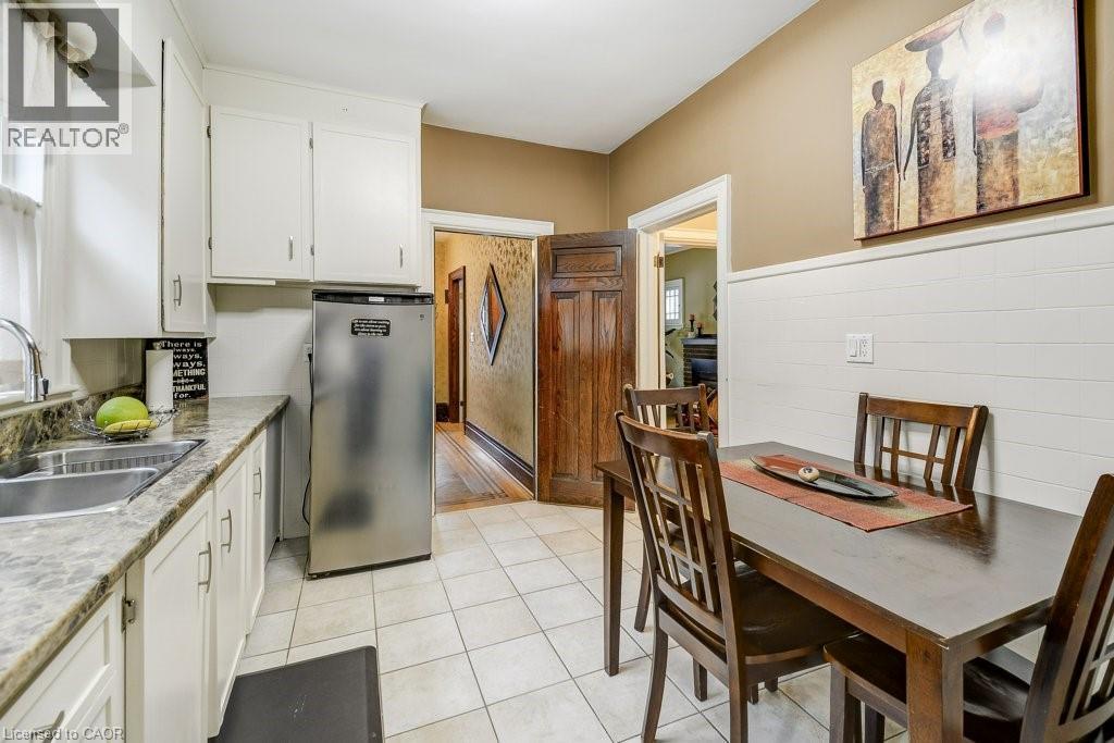 46 SHERMAN Avenue S, Hamilton, Ontario, L8M2P4 — Photo 19