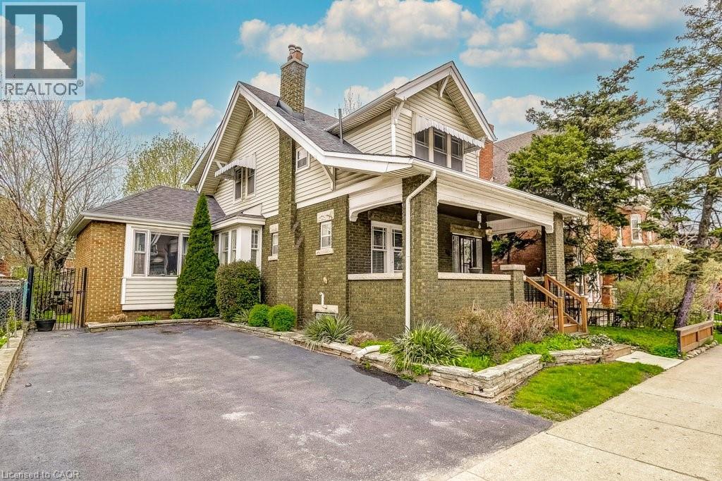 46 SHERMAN Avenue S, Hamilton, Ontario, L8M2P4 — Photo 2