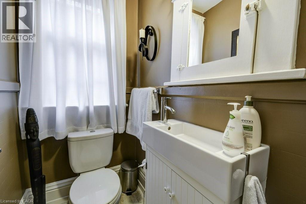 46 SHERMAN Avenue S, Hamilton, Ontario, L8M2P4 — Photo 31