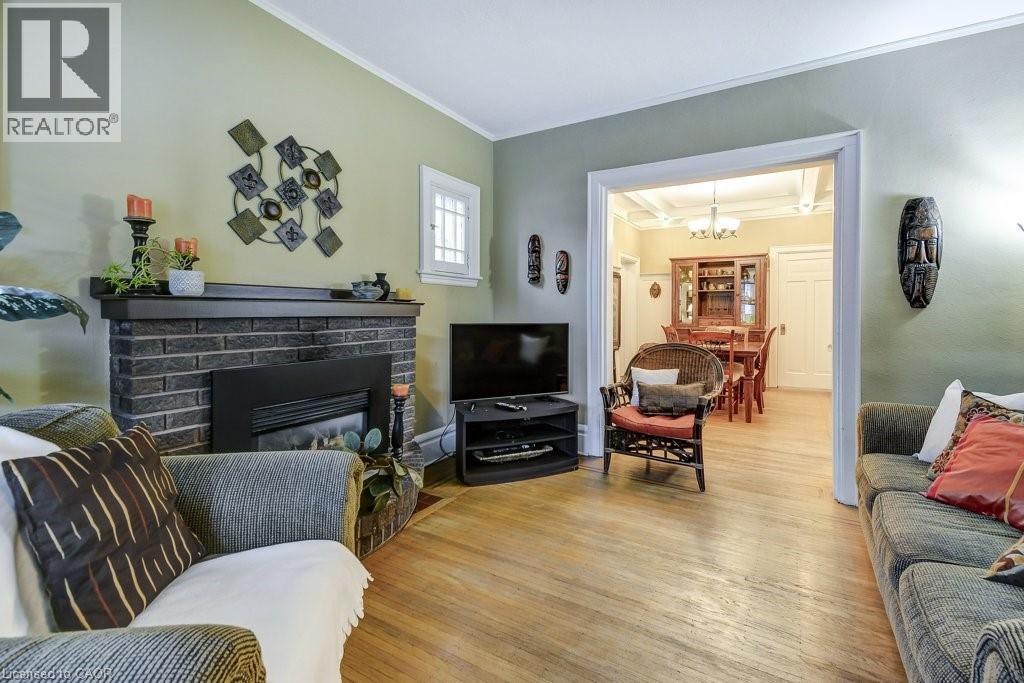 46 SHERMAN Avenue S, Hamilton, Ontario, L8M2P4 — Photo 7