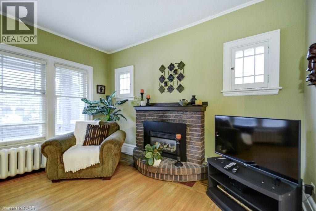 46 SHERMAN Avenue S, Hamilton, Ontario, L8M2P4 — Photo 9