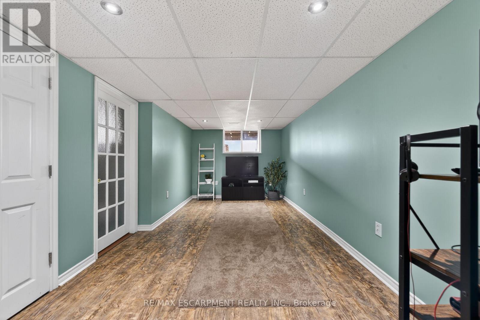 33 VOYAGER PASS, Hamilton (Binbrook), Ontario, L0R1C0 — Photo 39