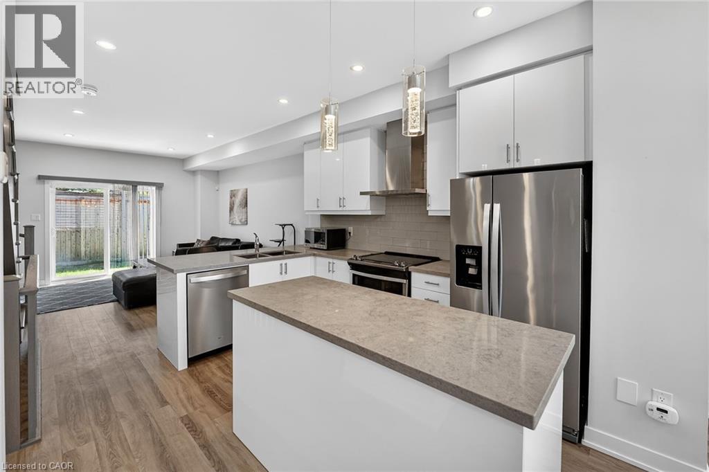 4 MUNAY Lane, Ancaster, Ontario, L9G0H3 — Photo 6