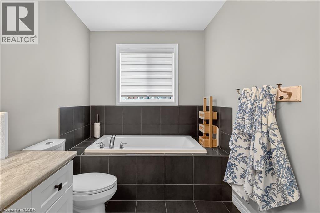 39 EVERTON Drive, Guelph, Ontario, N1E0R9 — Photo 16