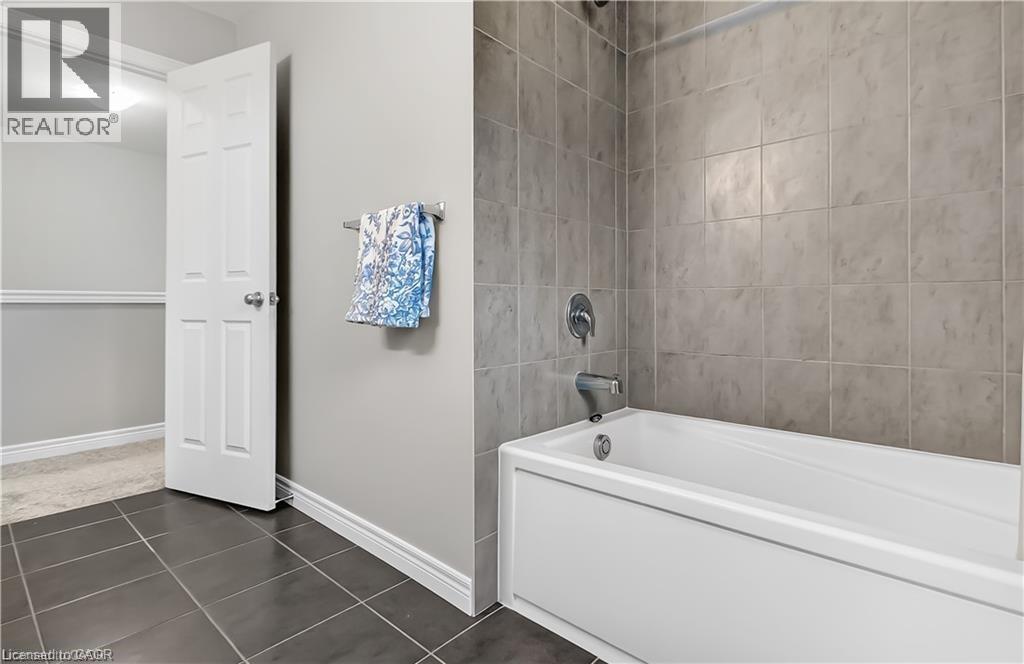 39 EVERTON Drive, Guelph, Ontario, N1E0R9 — Photo 32