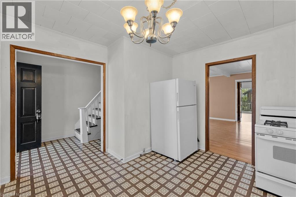 105 BALD Street, Welland, Ontario, L3C5C2 — Photo 11