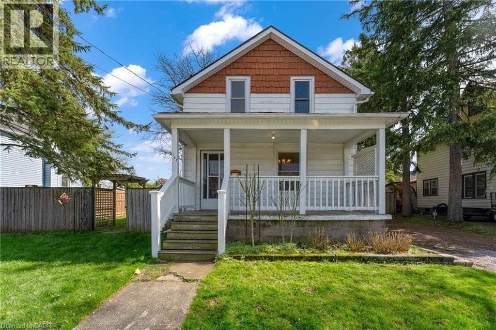 105 BALD Street, Welland, Ontario, L3C5C2 — Photo 2