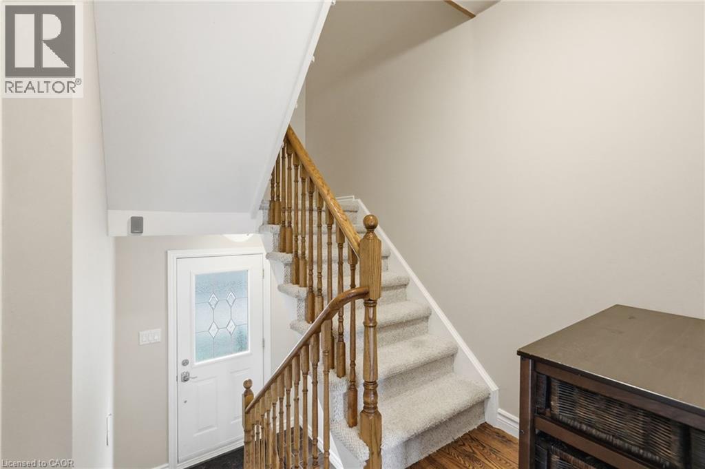 1538 WESTMINSTER Place, Burlington, Ontario, L7P2B5 — Photo 6