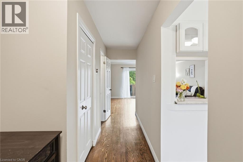 1538 WESTMINSTER Place, Burlington, Ontario, L7P2B5 — Photo 8