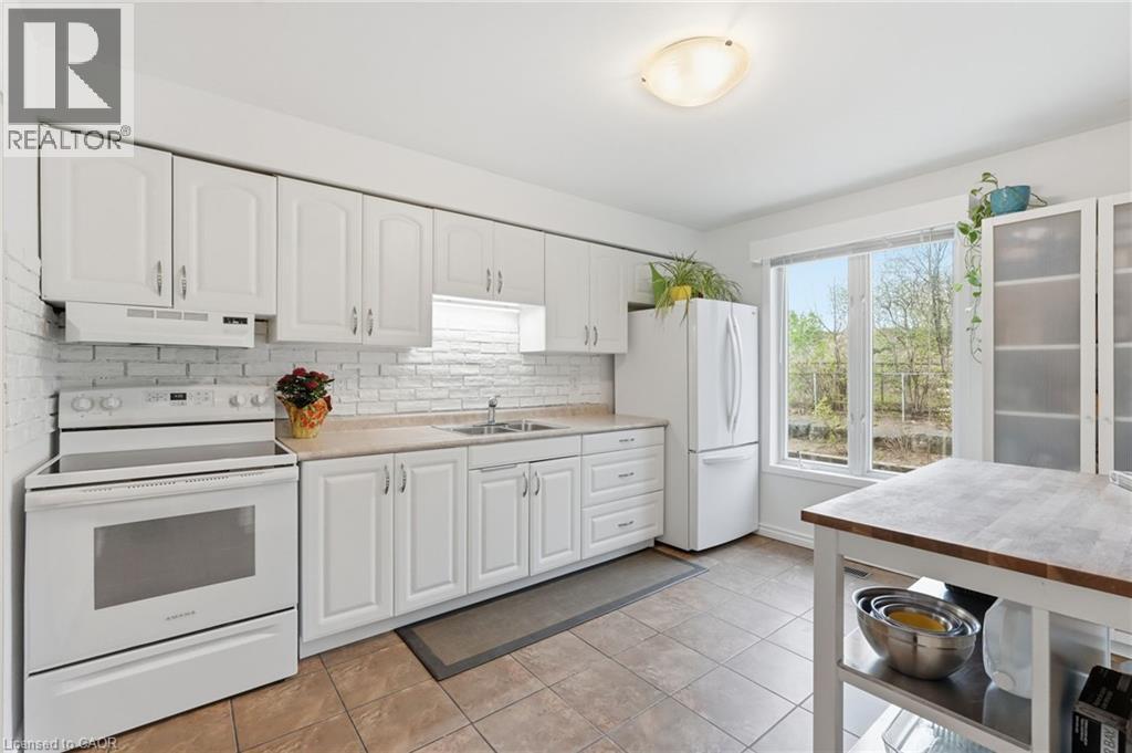 1538 WESTMINSTER Place, Burlington, Ontario, L7P2B5 — Photo 9
