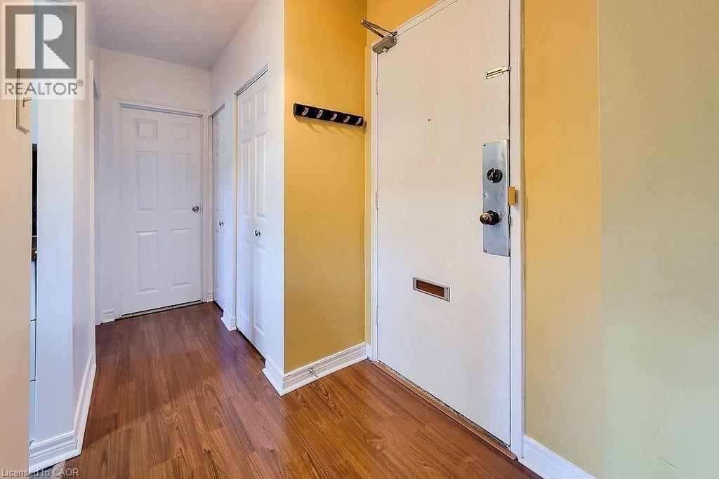 81 CHARLTON Avenue E Unit# 905, Hamilton, Ontario, L8N1Y7 — Photo 3