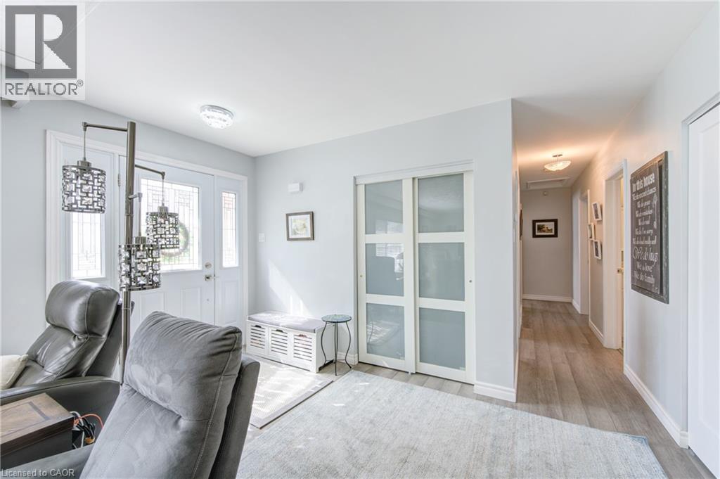 186 SHUH Avenue, Kitchener, Ontario, N2A1H6 — Photo 10