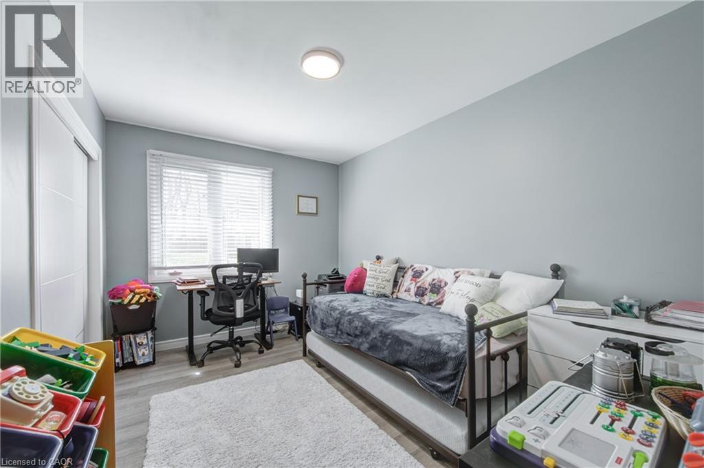 186 SHUH Avenue, Kitchener, Ontario, N2A1H6 — Photo 25