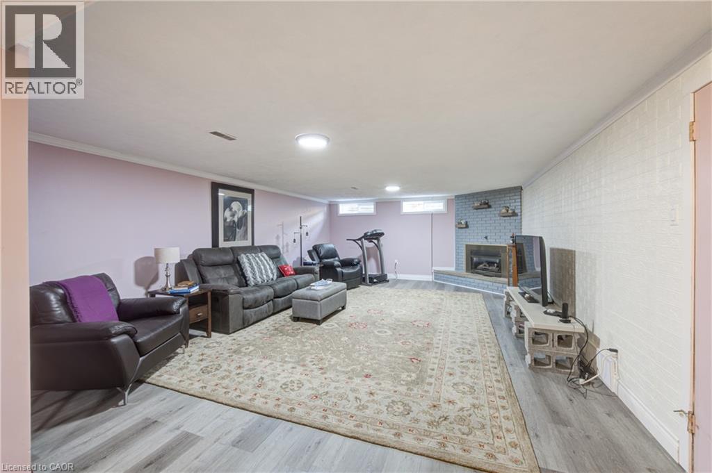 186 SHUH Avenue, Kitchener, Ontario, N2A1H6 — Photo 30