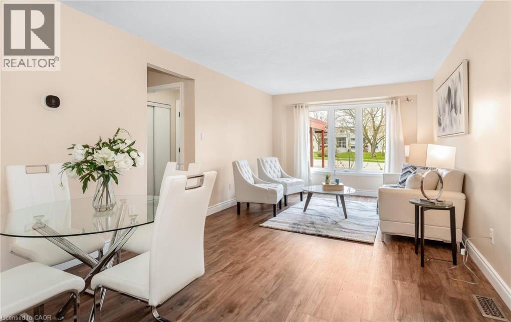 501 GLENELM Crescent, Waterloo, Ontario, N2L5C7 — Photo 12