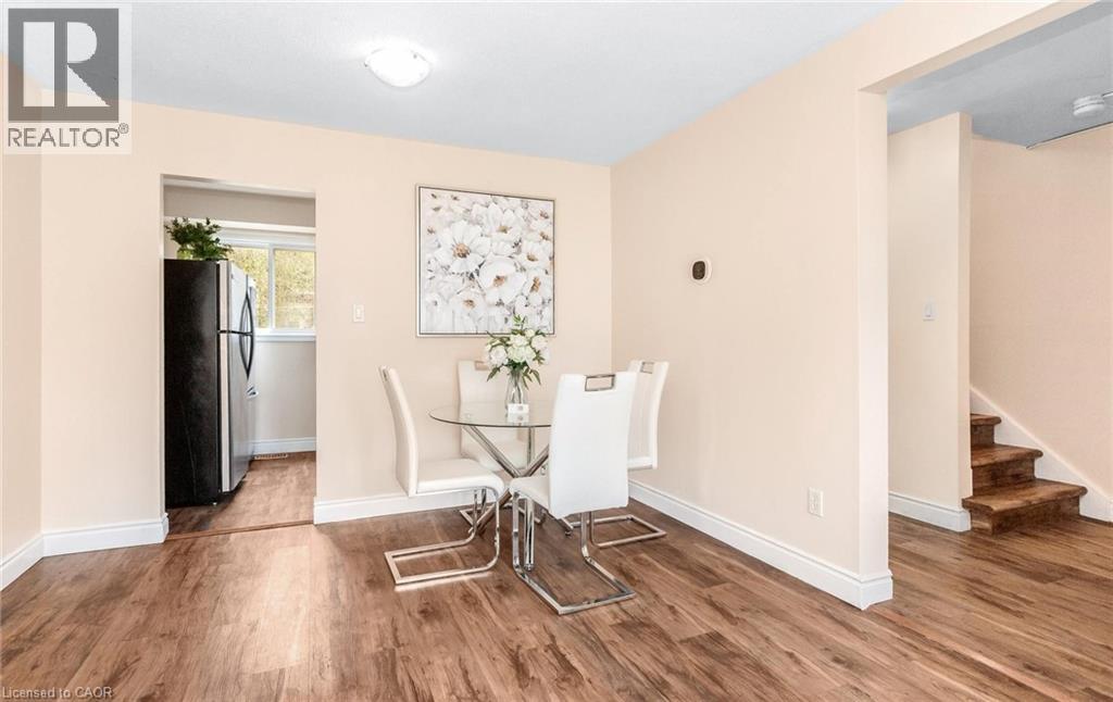 501 GLENELM Crescent, Waterloo, Ontario, N2L5C7 — Photo 15